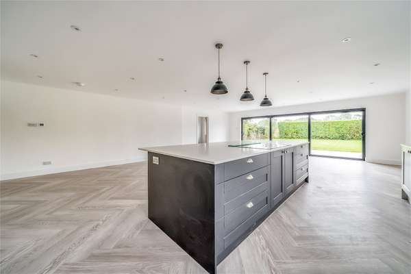 House Belvedere Road in Greater London