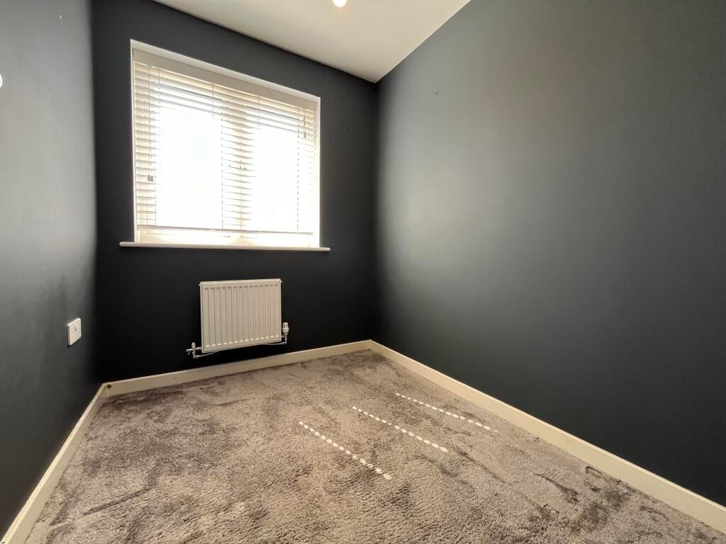 House Hartack Close in Test Valley