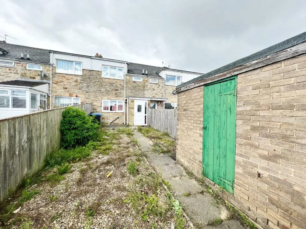 Flat Upper Church Street in Spennymoor