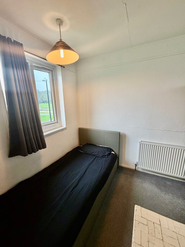 Room Scarborough Way in Coventry
