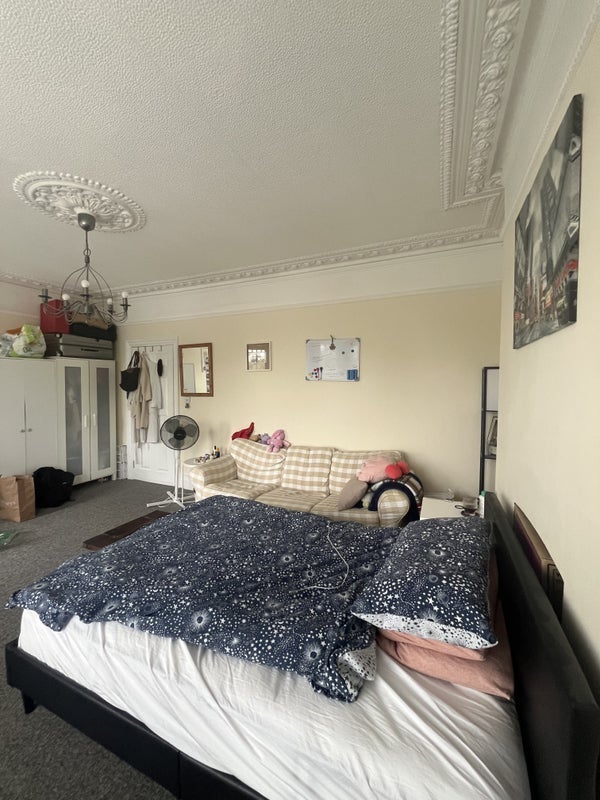 Flat Buchanan Gardens in Greater London
