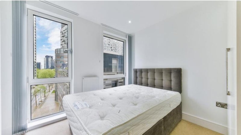 Room Eden Grove in Greater London