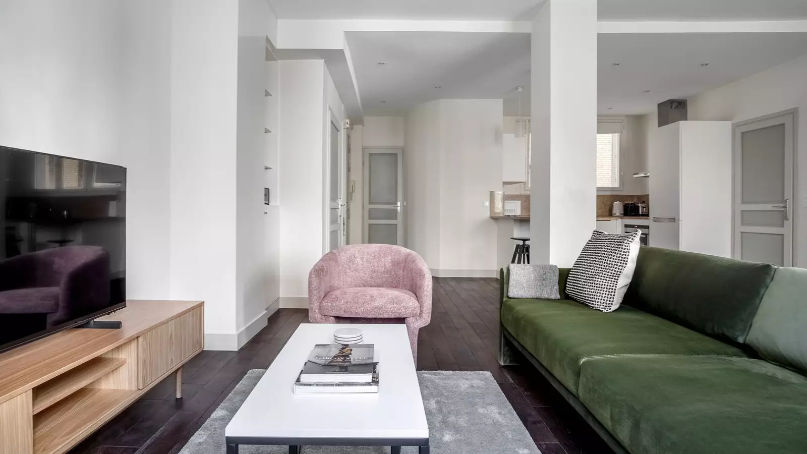 Flat Rue Pergolèse in Paris