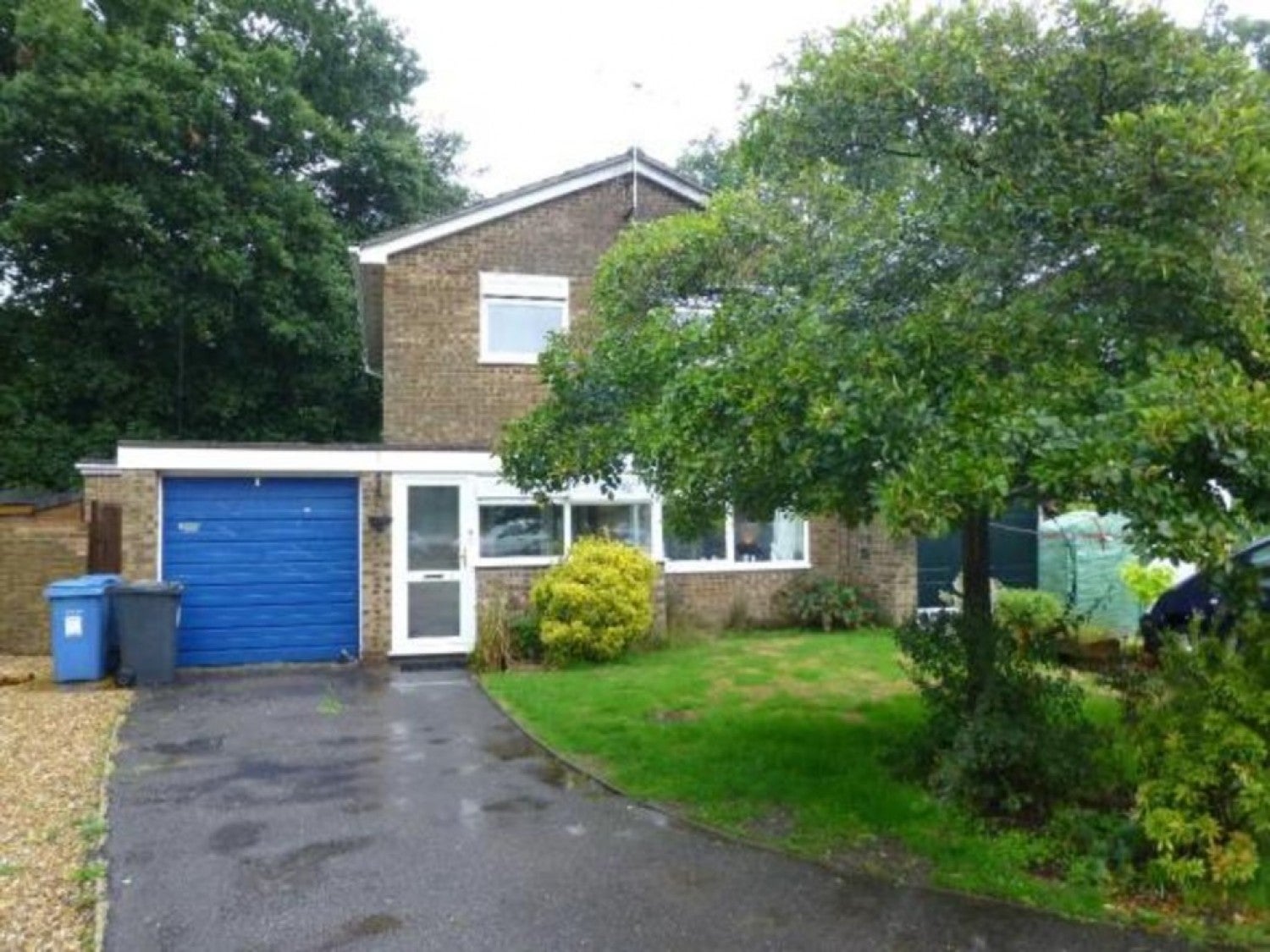 House Dungells Lane in Hart