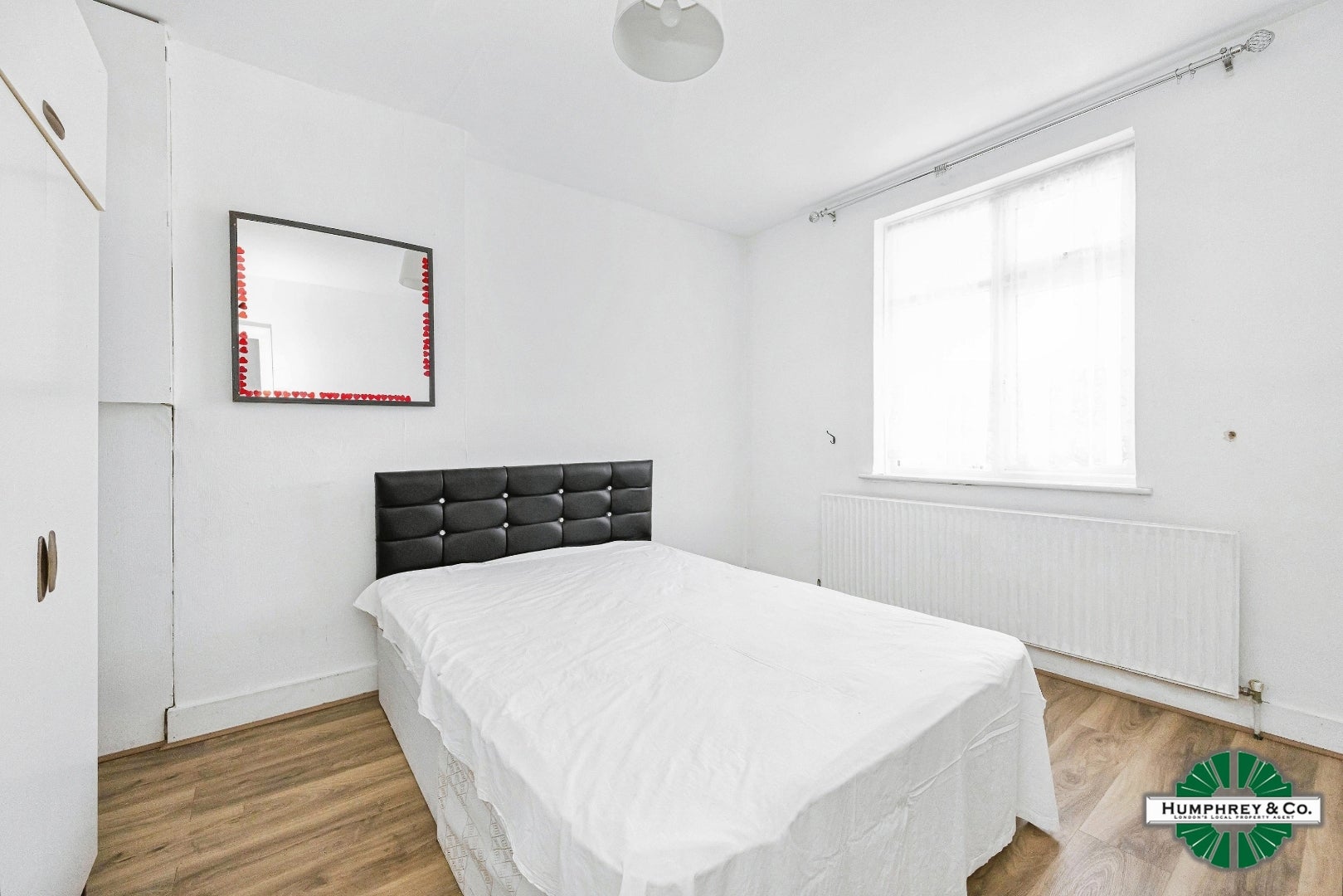 Flat Frinton Road in Greater London