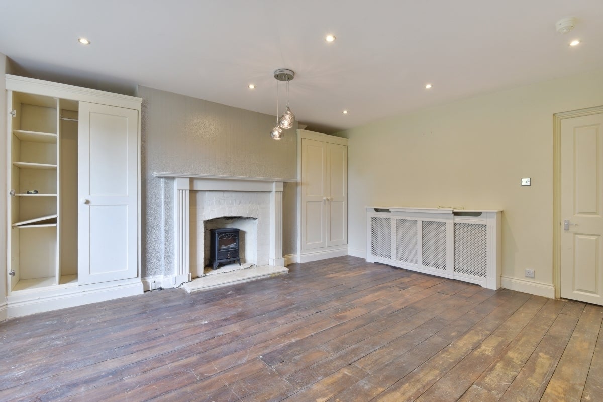 Flat Claremont Road in Tunbridge Wells
