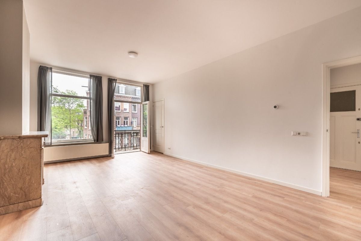Woning te huur: Admiraal De Ruijterweg, Amsterdam