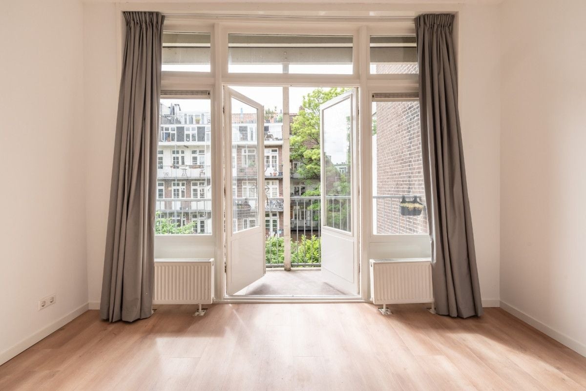 Woning te huur: Admiraal De Ruijterweg, Amsterdam
