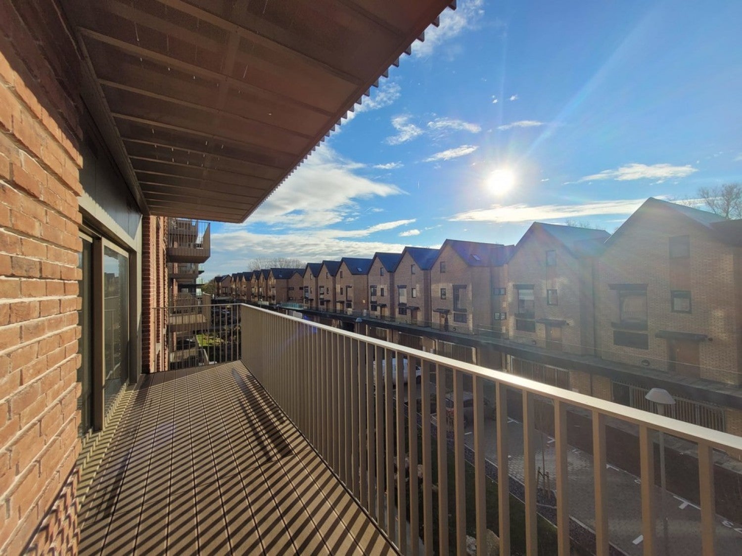 Flat Leacon Road in Ashford