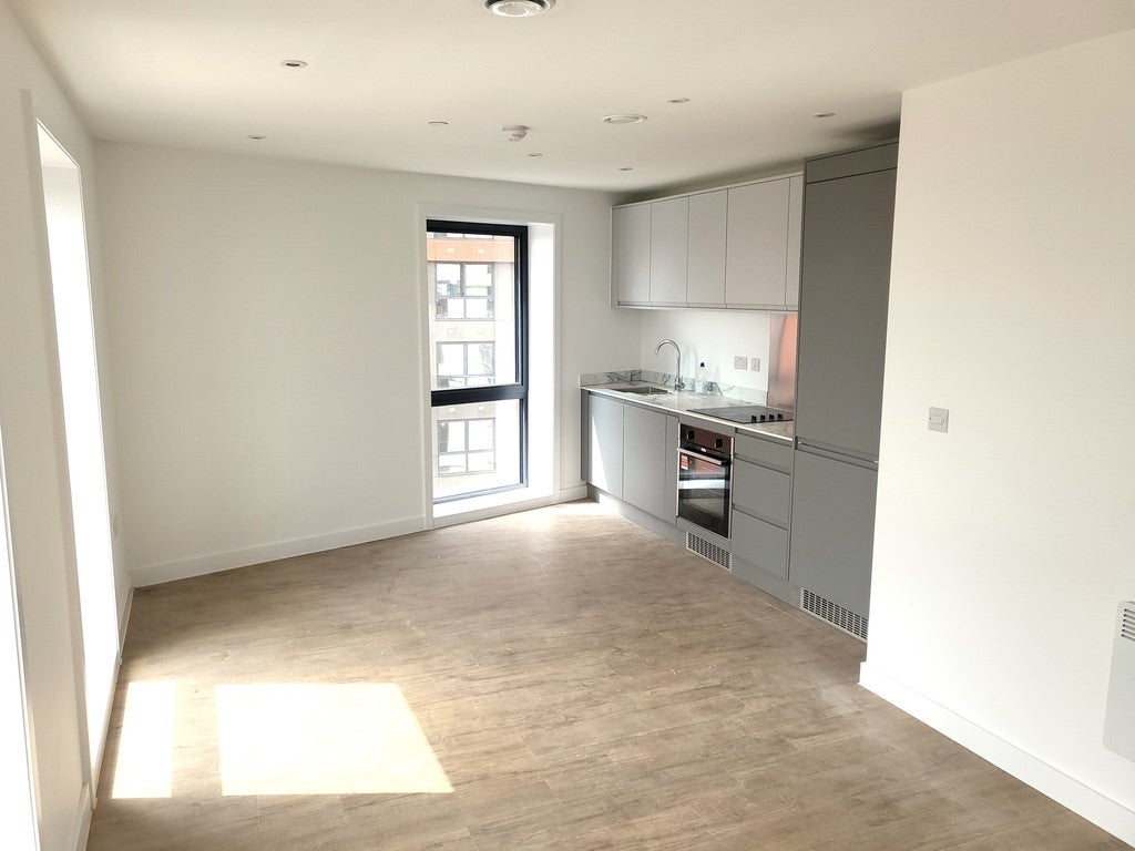 Flat Saxton Lane in Leeds