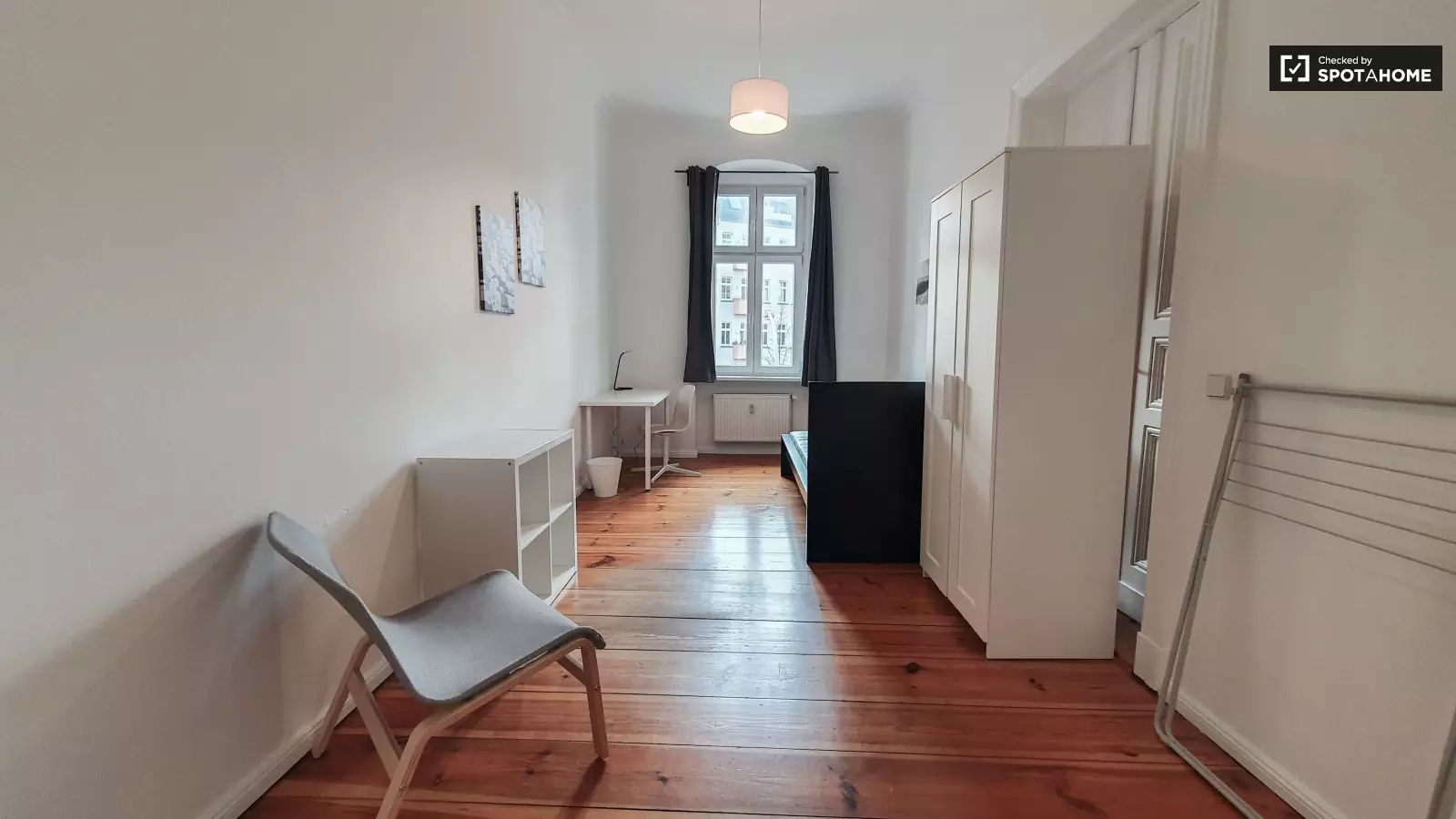 Zimmer Flughafenstraße in Berlin