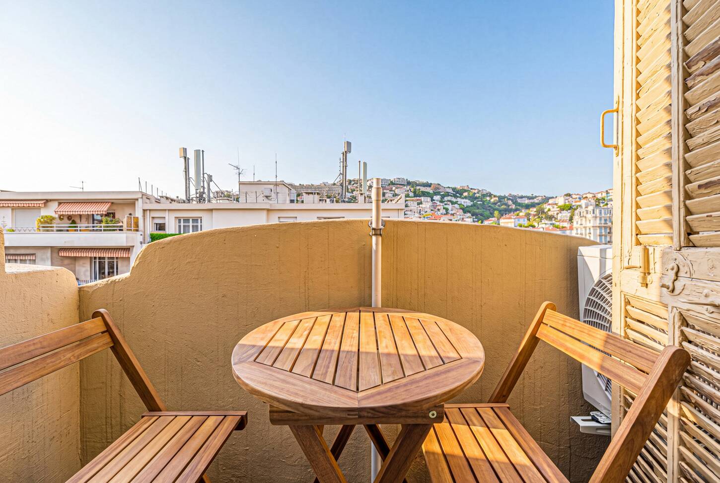 Flat Boulevard Gambetta in Nice
