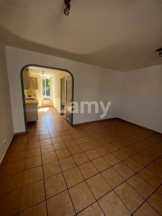 Flat Rue du Chanoine Moisan in Fuveau