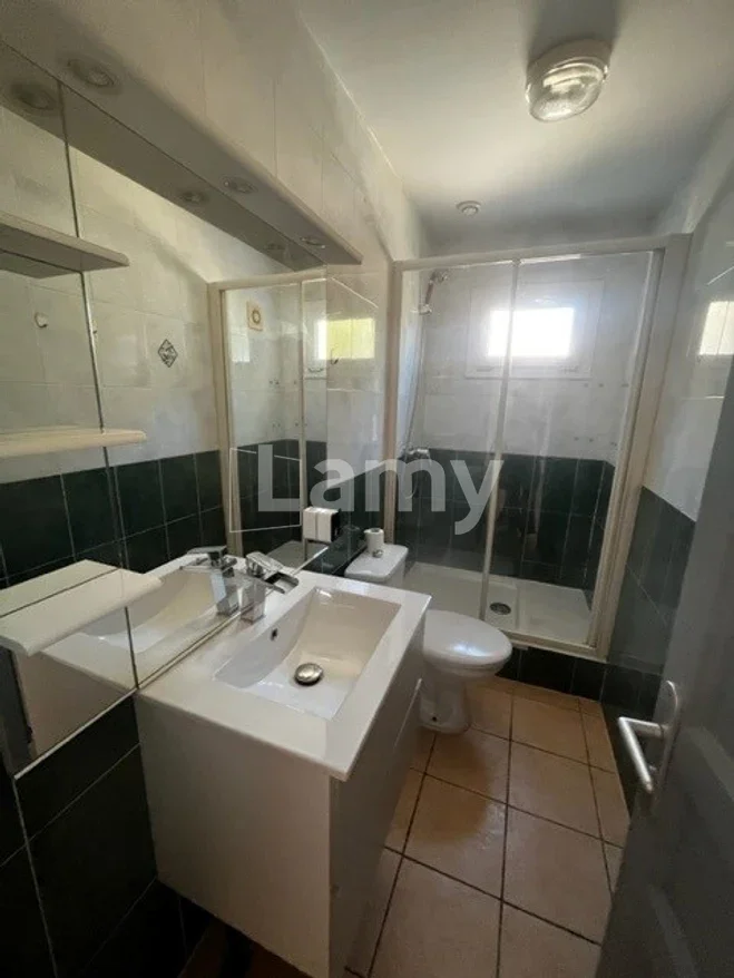 Flat Rue du Chanoine Moisan in Fuveau