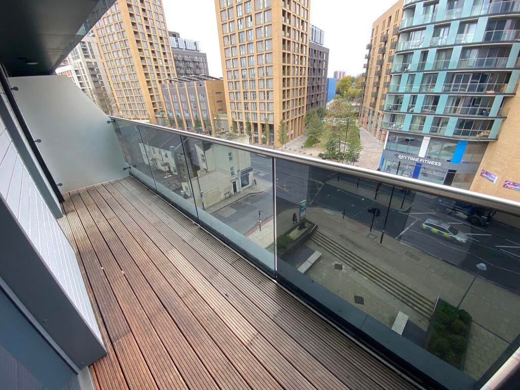 Flat Jerrard Street in Greater London