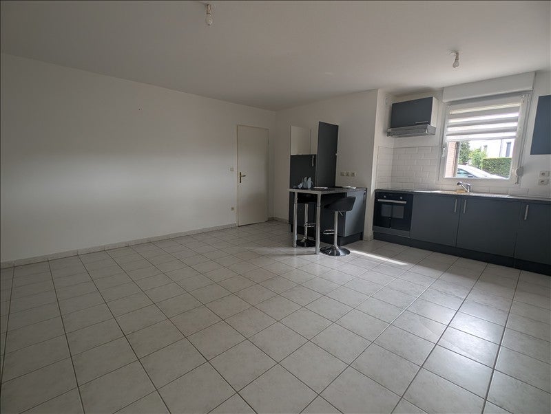 Flat Rue Paul Doumer in Loos