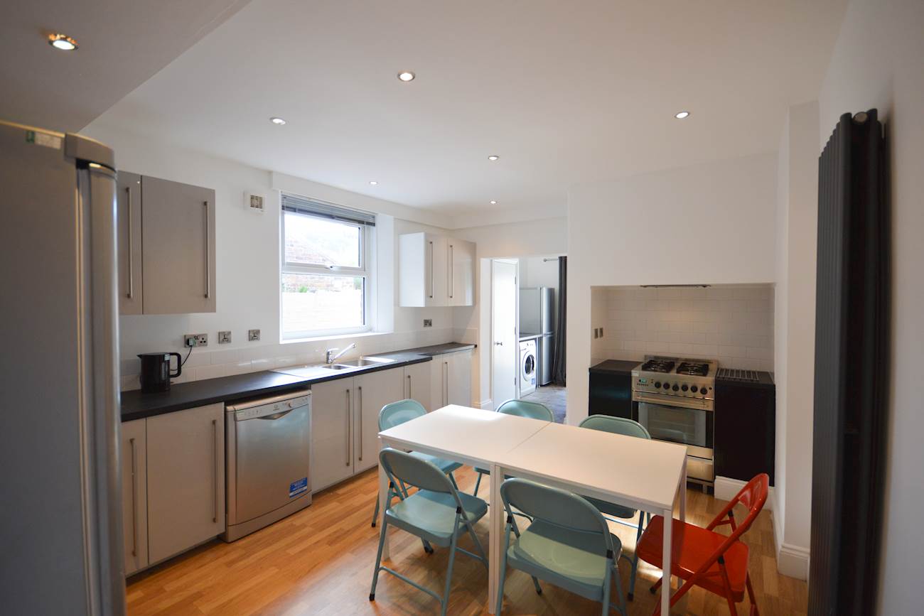 Room Thornleigh Road in Newcastle upon Tyne