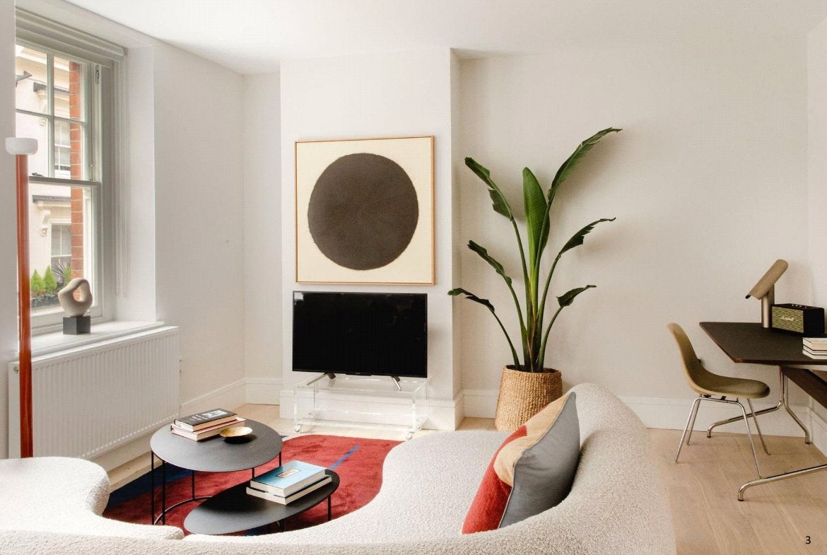 Flat Marylebone Lane in City of Westminster