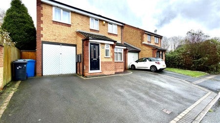 House Rutland Drive in Tamworth
