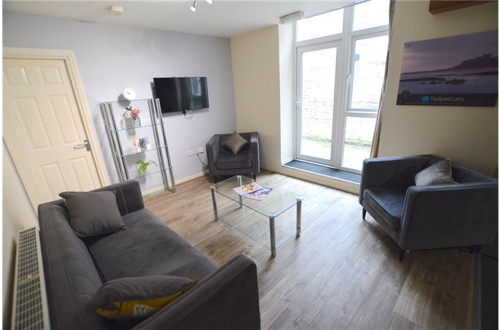Flat Meldon Terrace in Newcastle upon Tyne