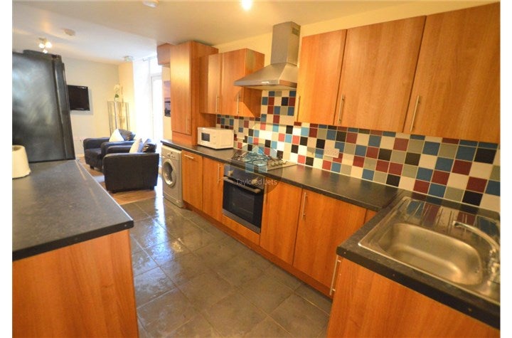 Flat Meldon Terrace in Newcastle upon Tyne