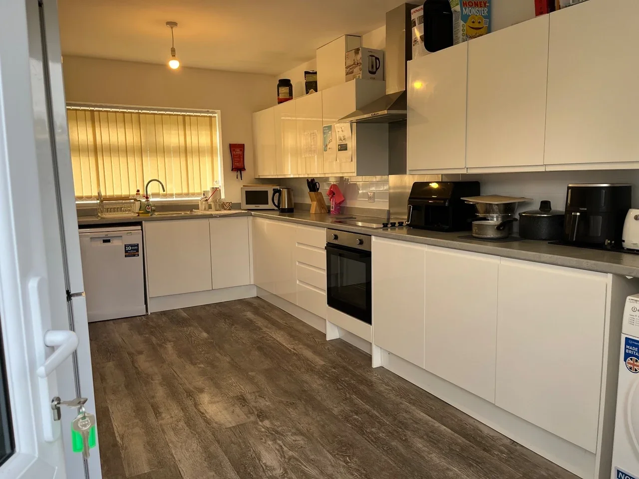 Room Antrobus Road in Amesbury