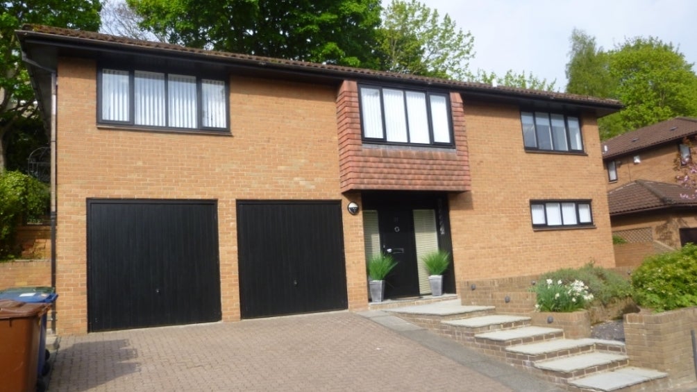 Flat Lindisfarne Close in Newcastle upon Tyne