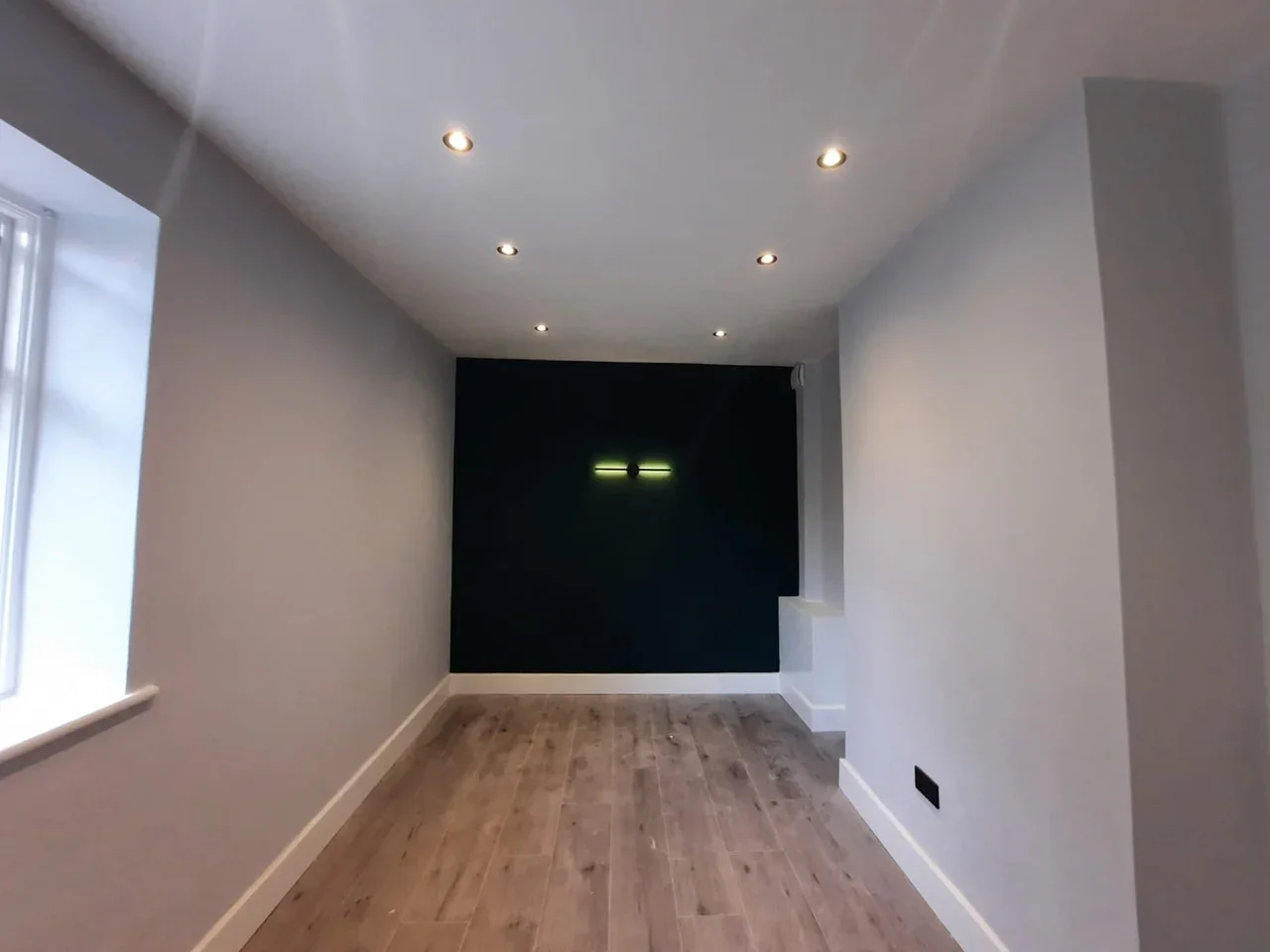 Flat Wood Street in Greater London