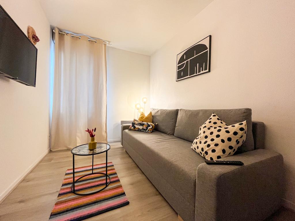 Flat Rue Gabriel Péri in Villeurbanne