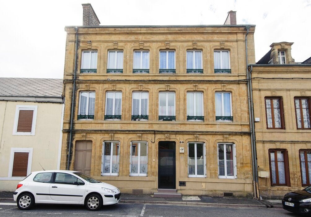 Flat Rue Jeanne d'Arc in Charleville-Mézières