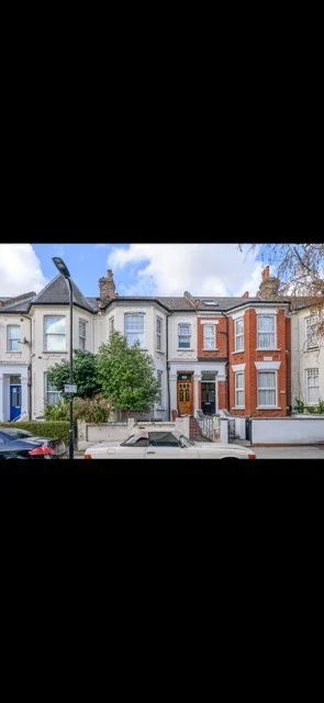 Flat Wilderton Road in Greater London