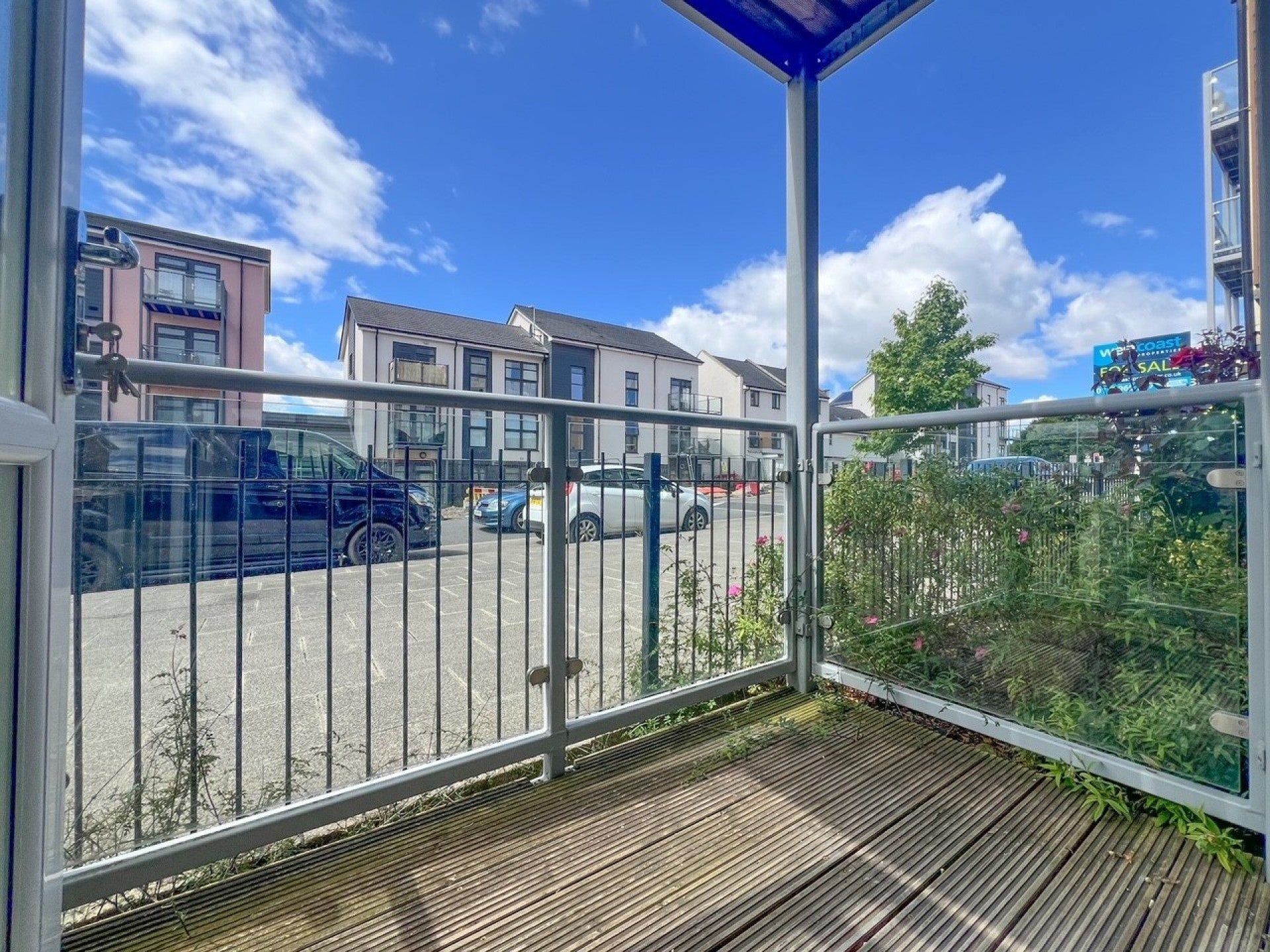 Flat Great Brier Leaze in Patchway