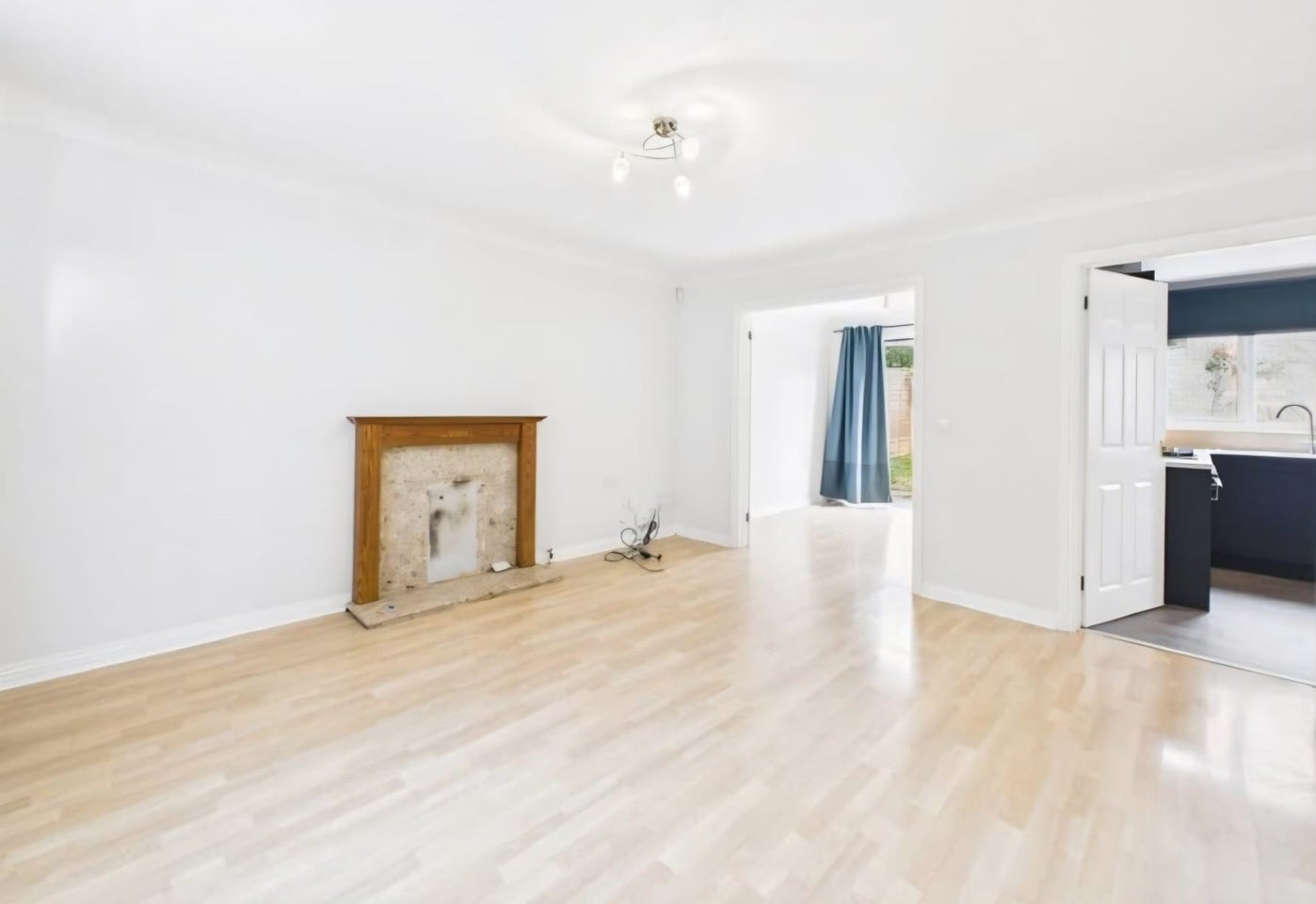 Room Beck Close in Bristol