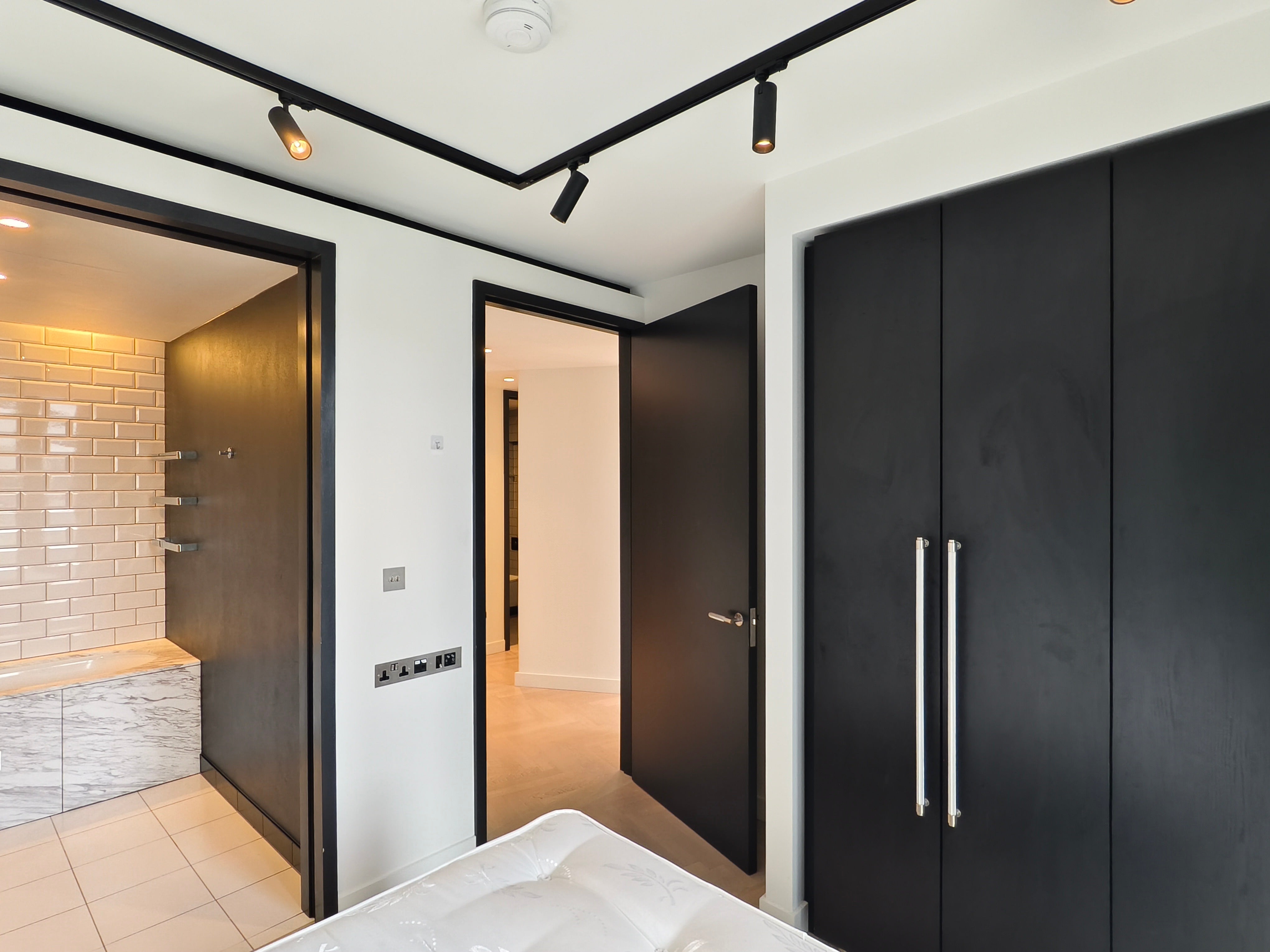 Flat Earl Street in Greater London