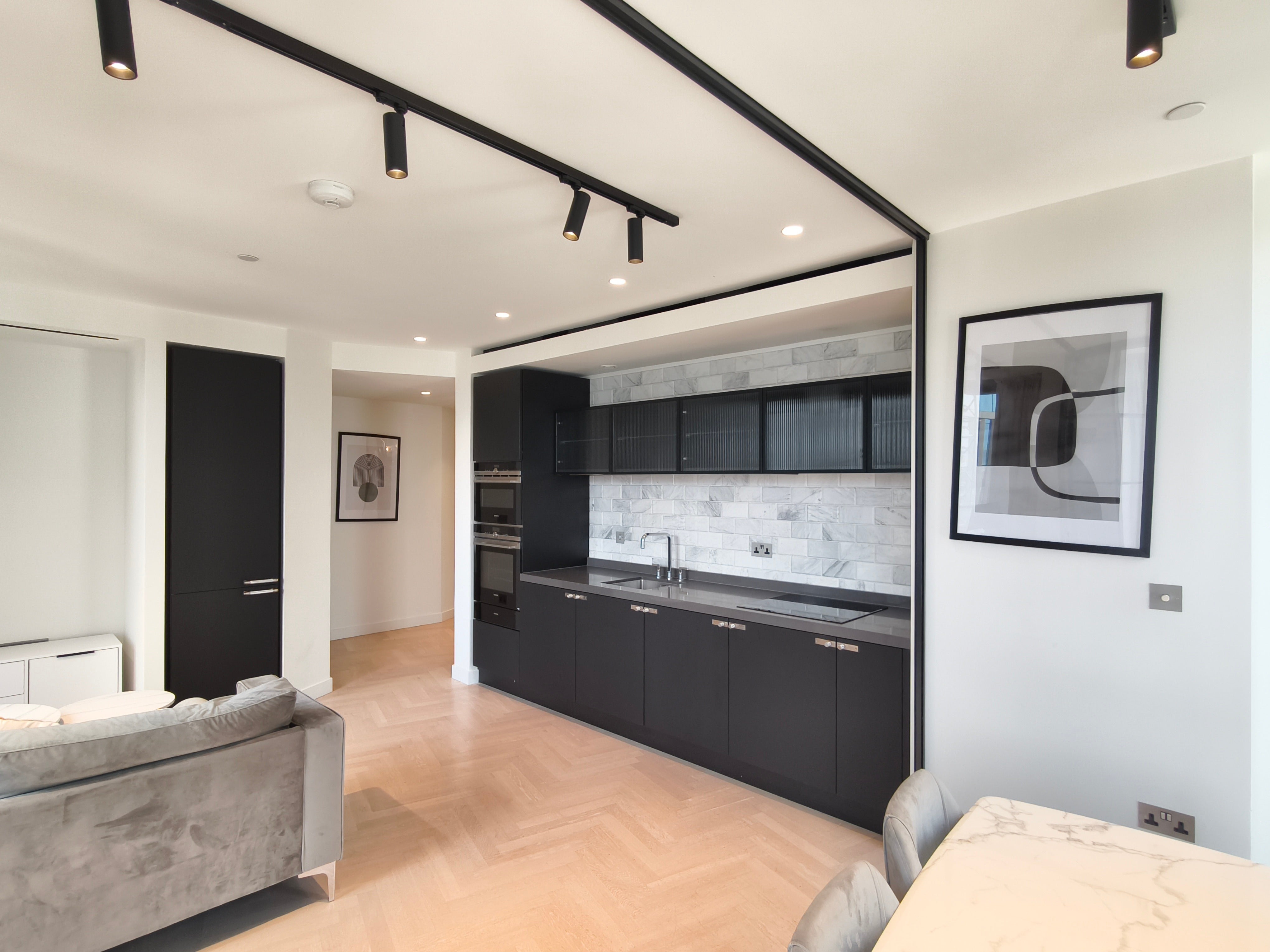 Flat Earl Street in Greater London