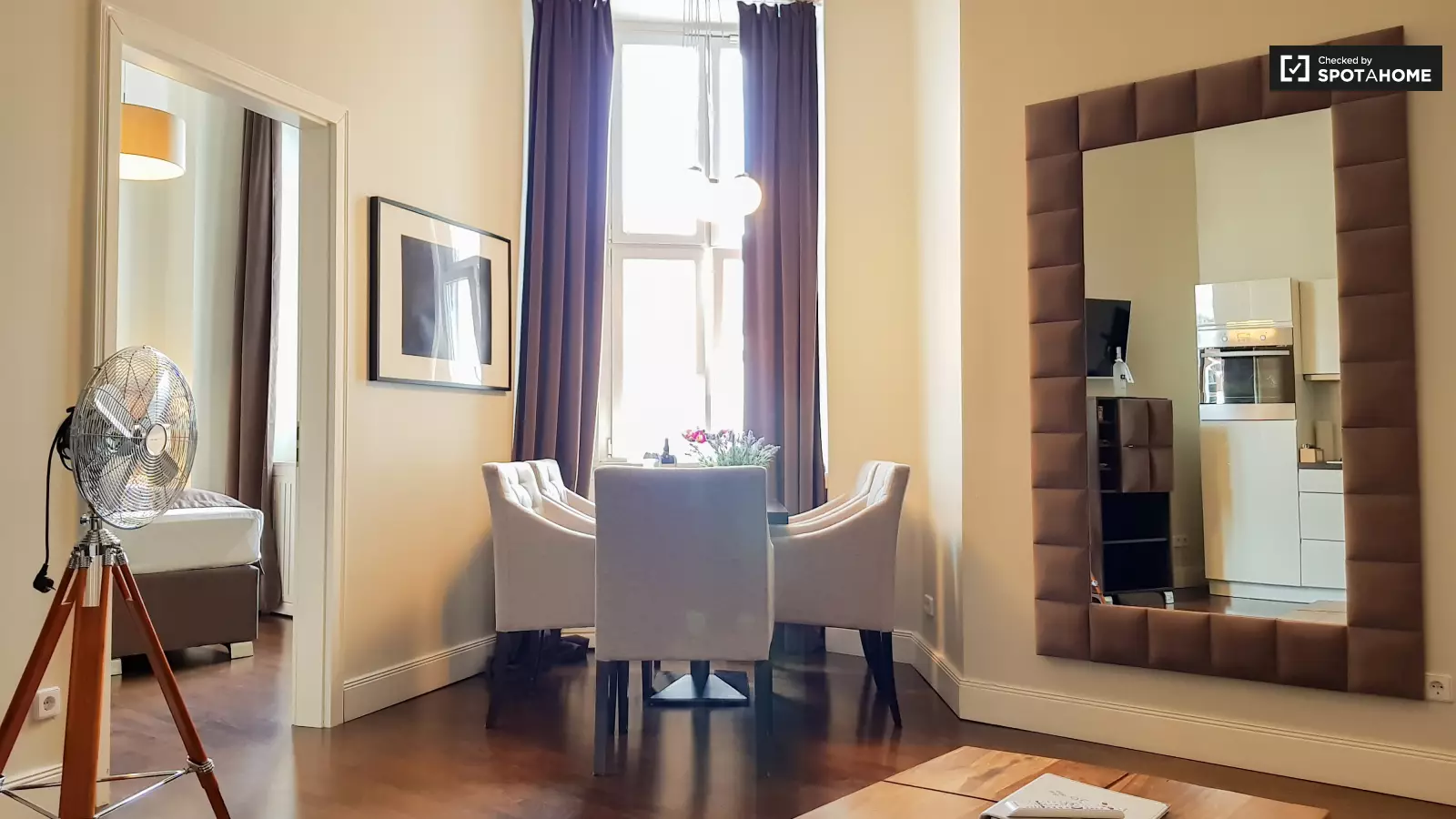 Wohnung Pohlstraße in Berlin