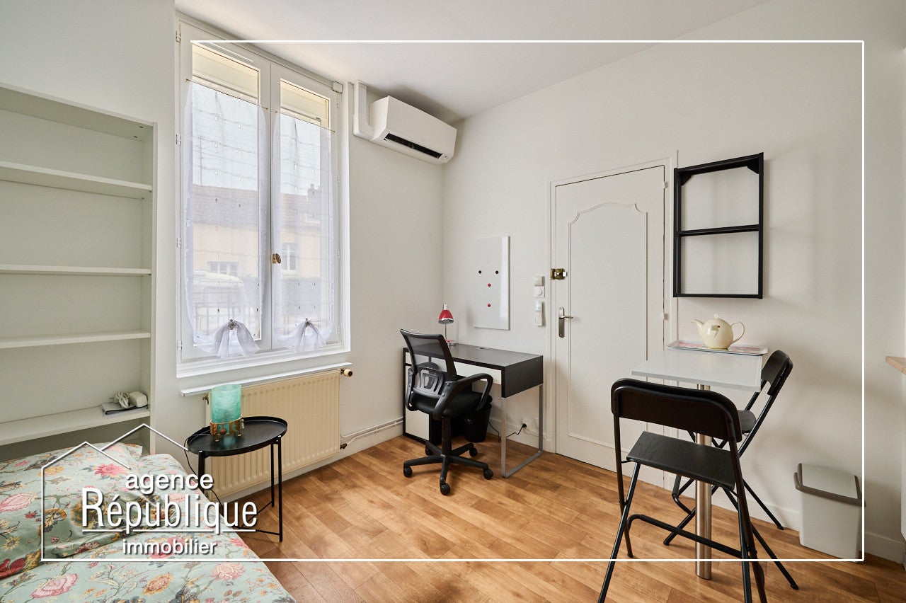 Room Rue Thurot in Nuits-Saint-Georges