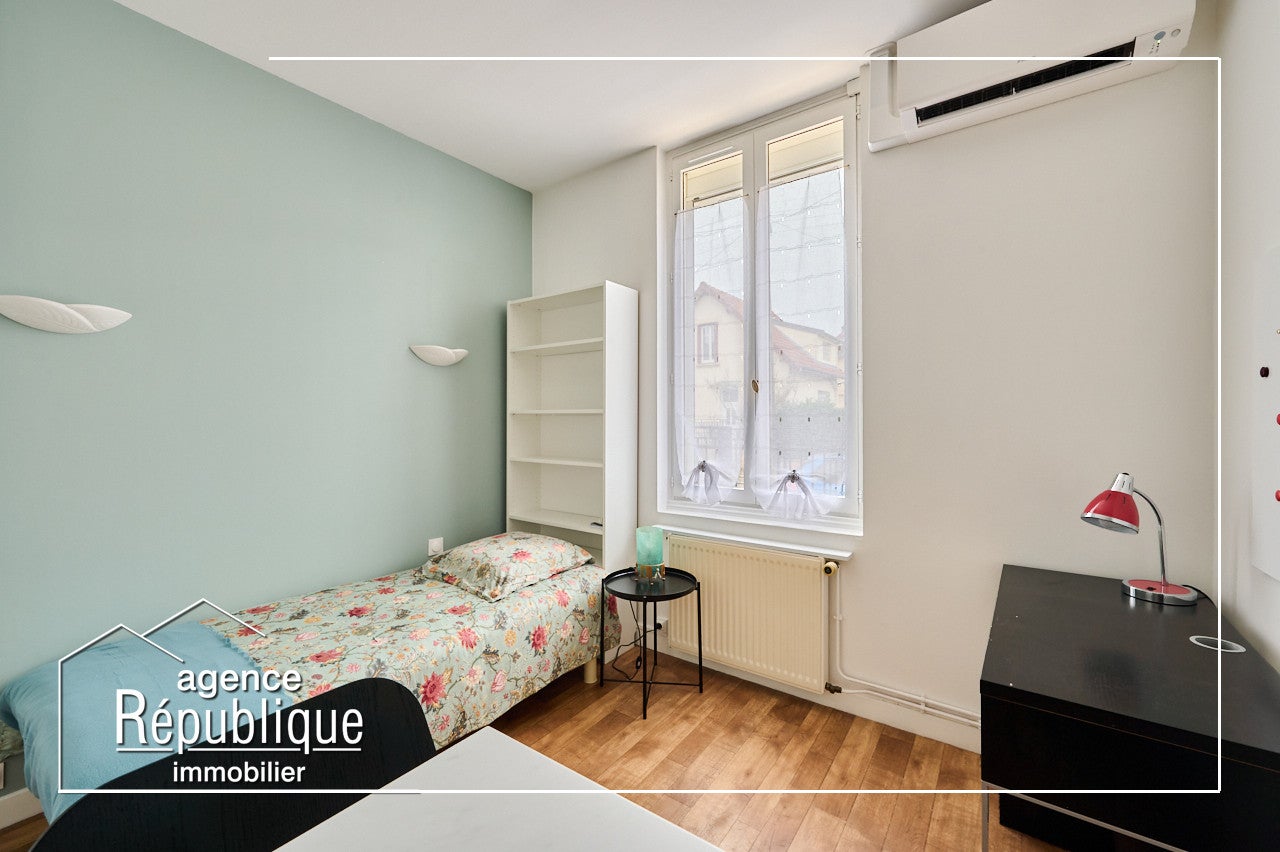 Room Rue Thurot in Nuits-Saint-Georges
