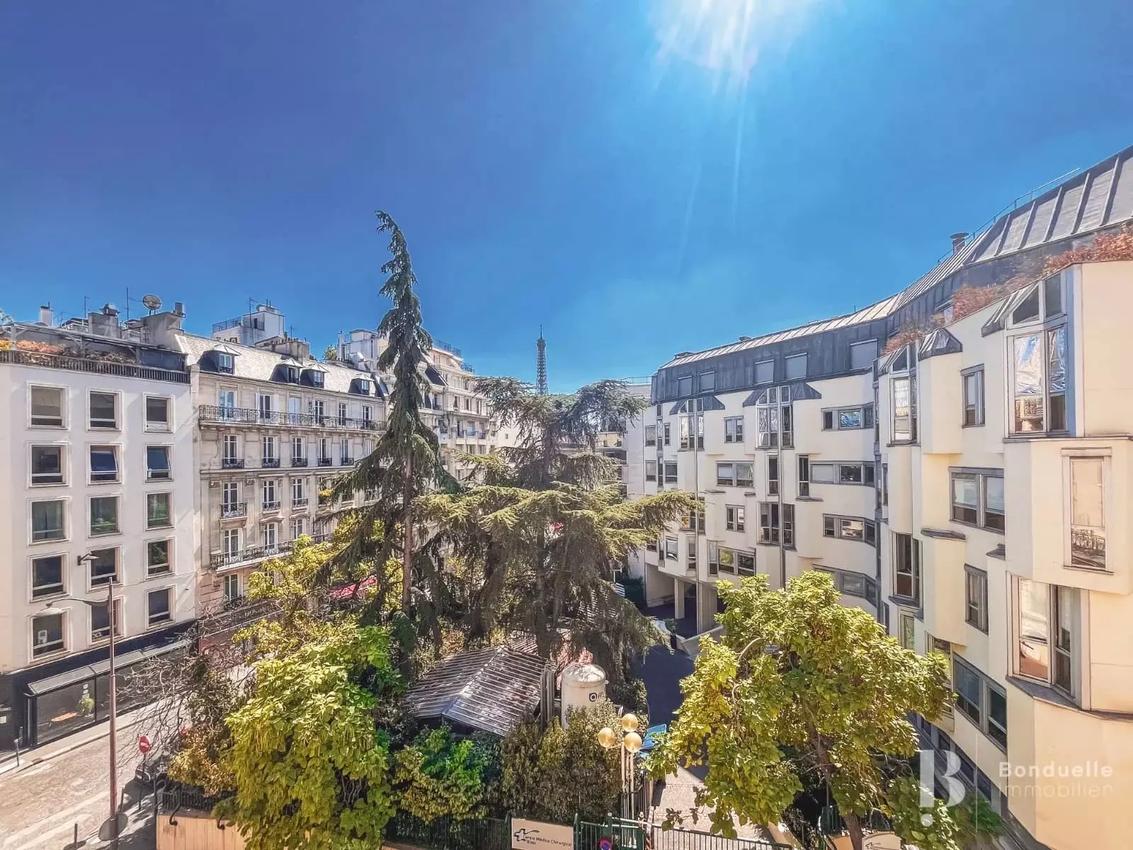 Flat Place des États-Unis in Paris