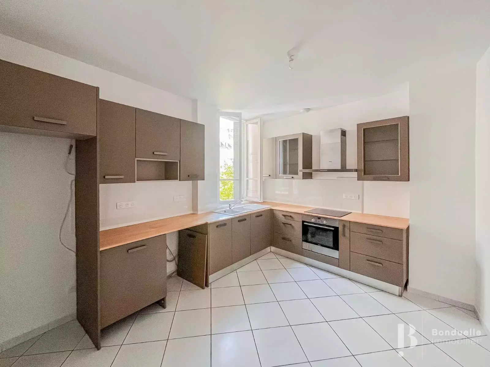 Flat Place des États-Unis in Paris
