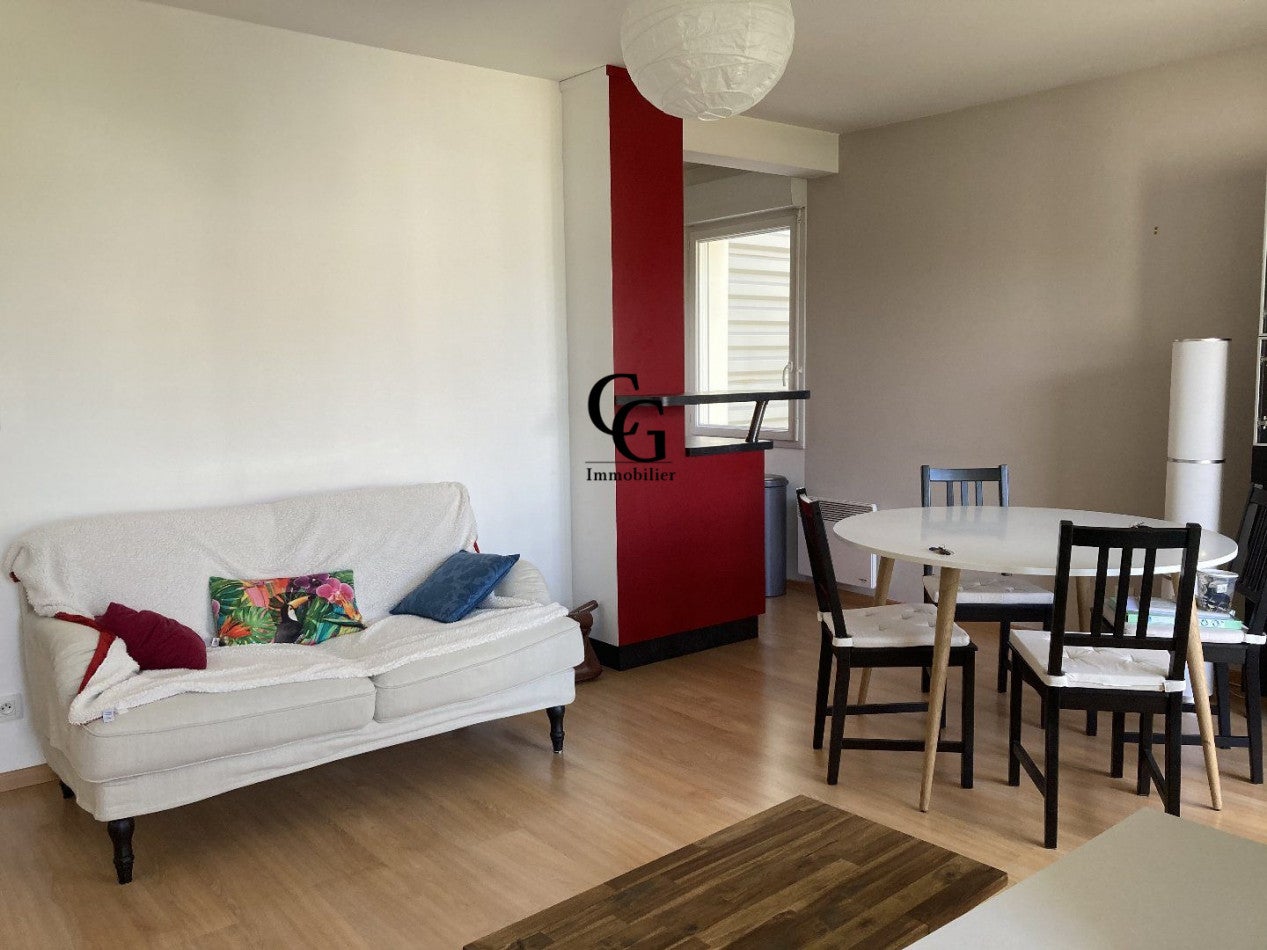 Flat Rue de la Croix Bine in Saint-Sébastien-sur-Loire