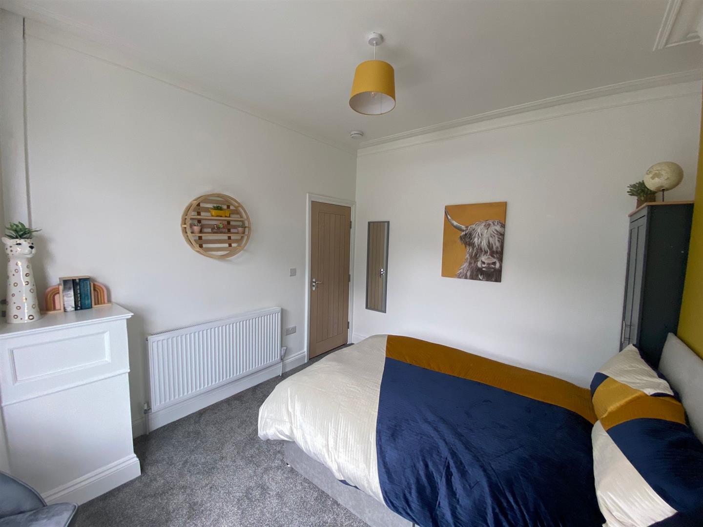 Room Coal Clough Lane in Burnley