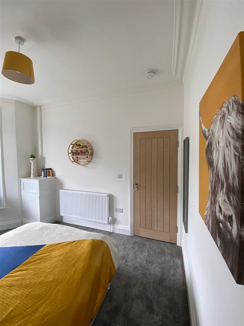 Room Coal Clough Lane in Burnley