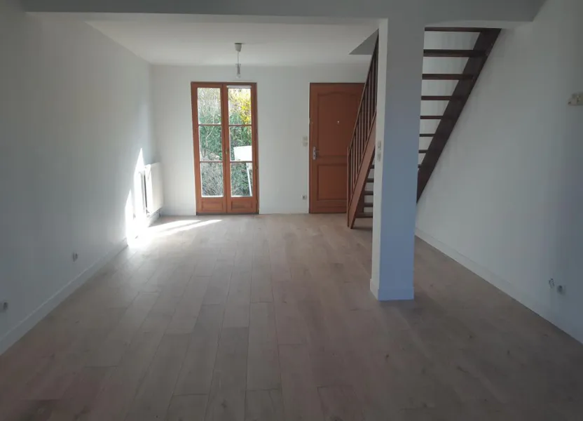 Maison Rue de la Fontaine du Meunier à Longperrier