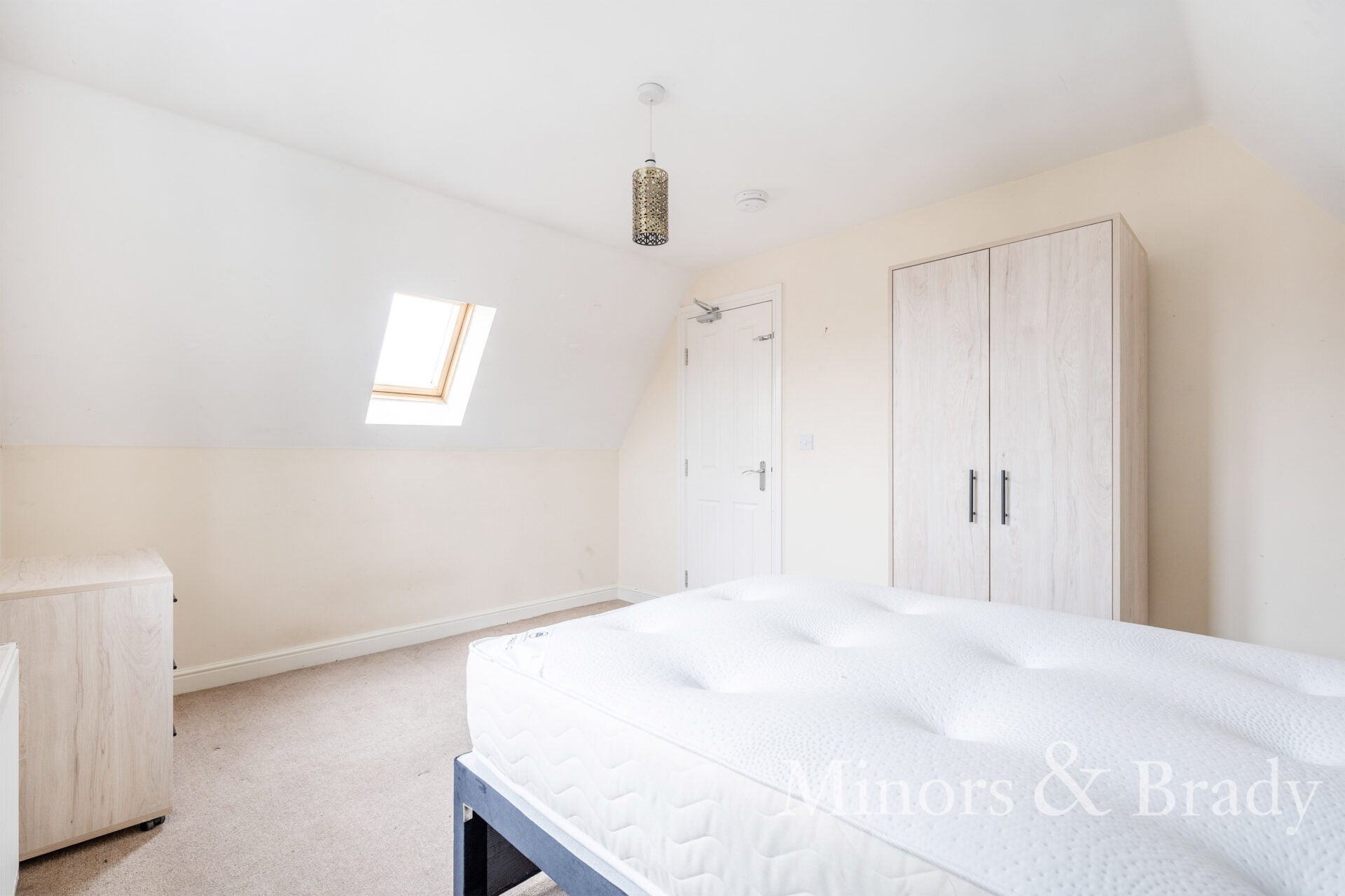 Room Oriole Drive in Norwich