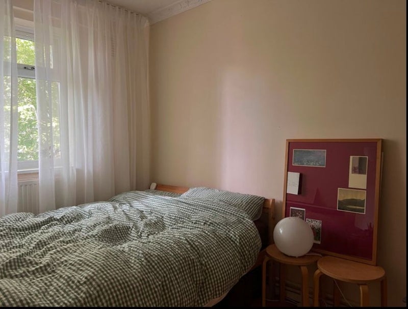 Room Clinger Court in Greater London