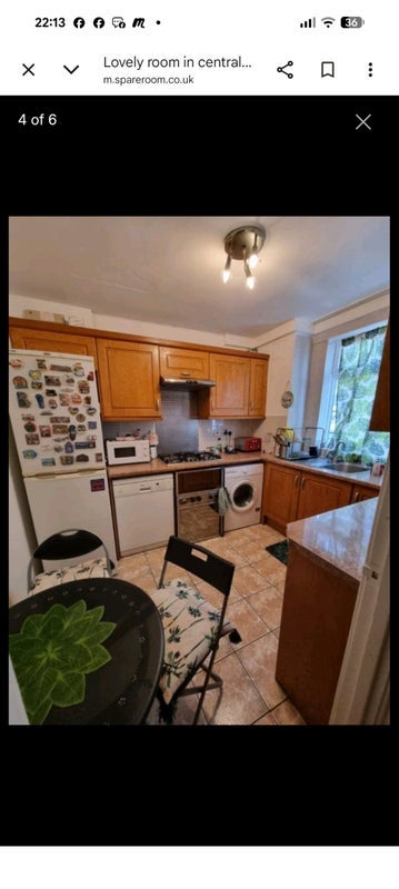 Room Clinger Court in Greater London