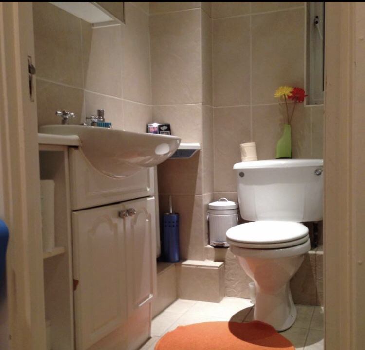 Room Fern Walk in Greater London