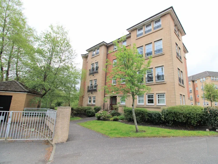 Flat Oatlands Square in Glasgow
