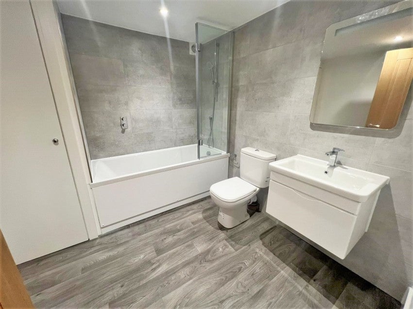 Flat A3052 in Exeter